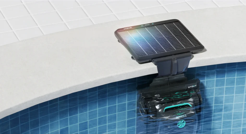 Solarni punjač za robotski čistač bazena montiran na rubu bazena
